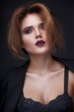 güzel seksi şık Bayan portresi Glamour 