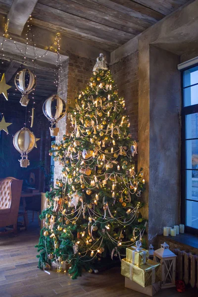 Mooie Versierde Kerstkamer — Stockfoto