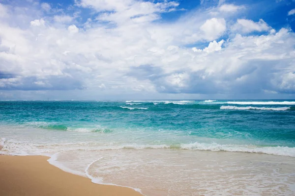 バリ島ビーチ 美しい島 — ストック写真