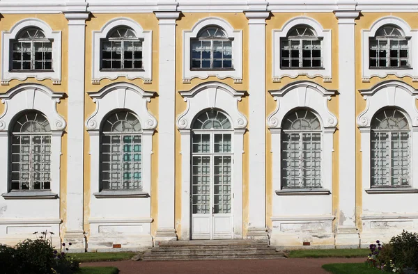 Ventanas de la arquitectura — Foto de Stock