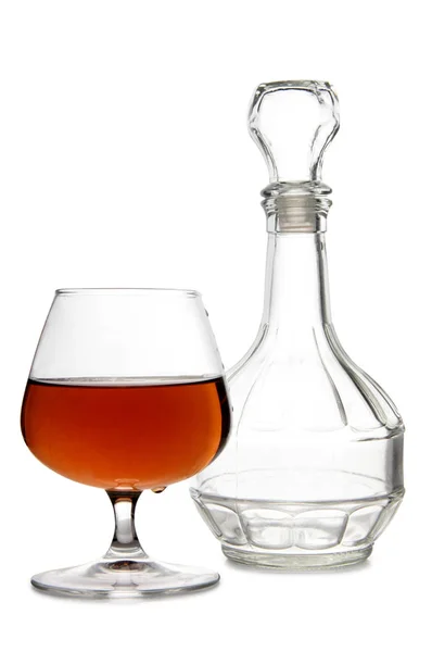 Leere Cognac-Gläser auf weiß — Stockfoto