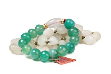 Beyaz iki yapılmış takı