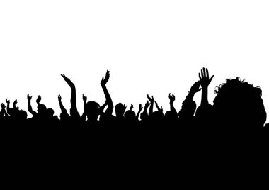 Beyaz zemin üzerinde bir konserde kalabalık