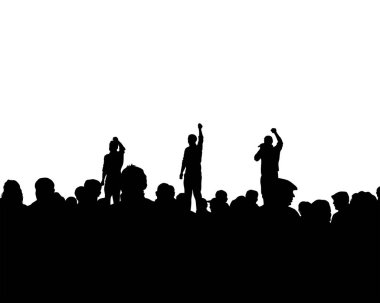 Beyaz zemin üzerinde bir konserde kalabalık