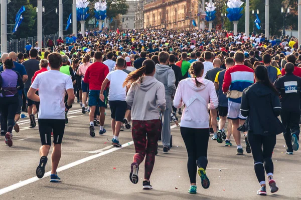 Setembro 15, 2018 Minsk Belarus Meia Maratona Minsk 2019 Correndo na cidade — Fotografia de Stock