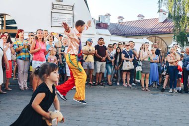 4 Ağustos 2018 Minsk Belarus Caddesi Şenlikleri