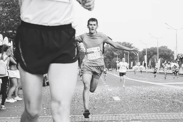 Setembro 9, 2018 Minsk Belarus Meia Maratona Minsk 2018 Correndo na cidade — Fotografia de Stock