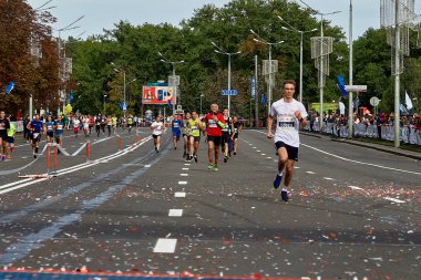 15 Eylül 2018 Minsk Belarus Yarı Maraton Minsk 2019