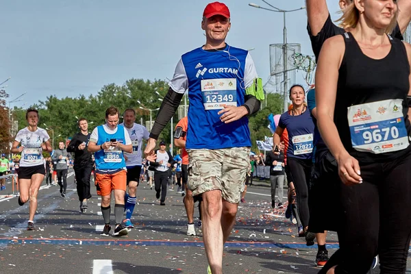 September 15, 2019 Minsk Belarus Half Marathon Minsk 2019 Running in the city — Stock Photo, Image