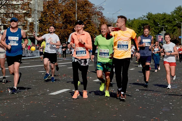 Setembro 15, 2019 Minsk Belarus Meia Maratona Minsk 2019 Correndo na cidade — Fotografia de Stock