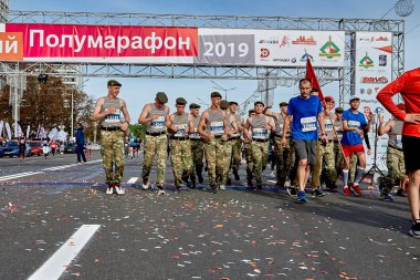 15 Eylül 2019 Minsk Belarus Yarı Maraton Minsk 2019