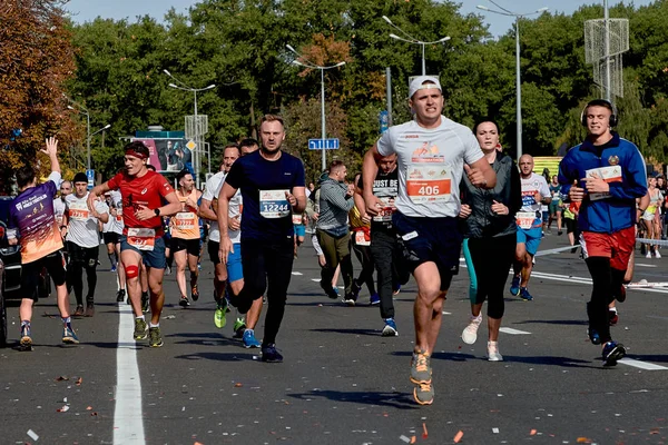 Setembro 15, 2019 Minsk Belarus Meia Maratona Minsk 2019 Correndo na cidade — Fotografia de Stock