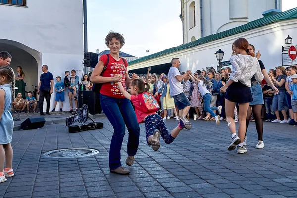 1 de junio de 2019 Fiestas en la ciudad en el día de la cultura sueca — Foto de Stock
