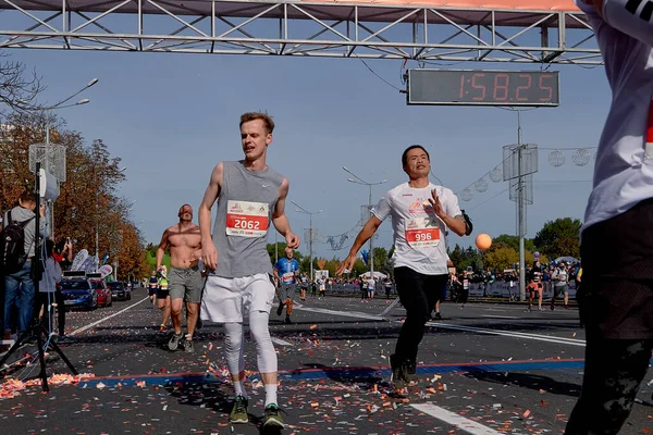 Minsk 2019 Correndo na maratona da cidade — Fotografia de Stock