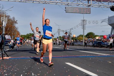 Minsk Belarus Yarı Maraton Minsk 2019 Şehirde Koşu