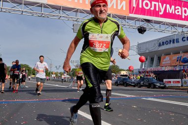 Yarı Maraton Minsk 2019 Şehirde Koşu