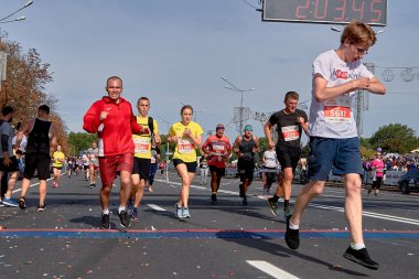 Yarı Maraton Minsk 2019 Şehirde Koşu