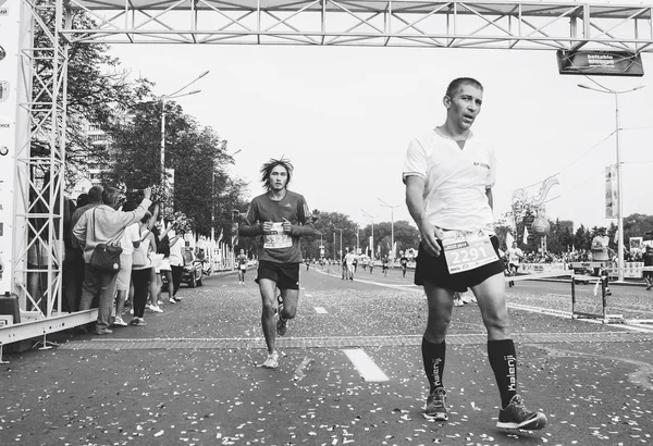 Meia Maratona Minsk 2018 Correndo na cidade — Fotografia de Stock