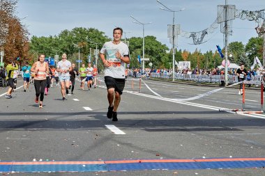 Yarı Maraton Minsk 2019 Şehirde Koşu