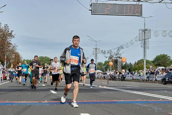 Half Marathon Minsk 2019 Futás a városban — Stock Fotó