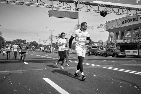 Minsk Belarus Meia Maratona Minsk 2019 Correndo na cidade — Fotografia de Stock