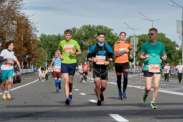 Halve Marathon Minsk 2019 Lopen in de stad — Stockfoto