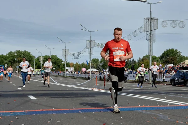 Мінська Білорусь Наполовину Марафон Мінськ 2019 Біг у місті — стокове фото