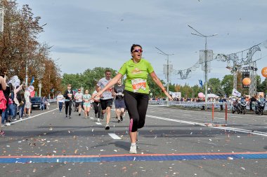 Yarı Maraton Minsk 2019 Şehirde Koşu