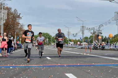 Yarı Maraton Minsk 2019 Şehirde Koşu