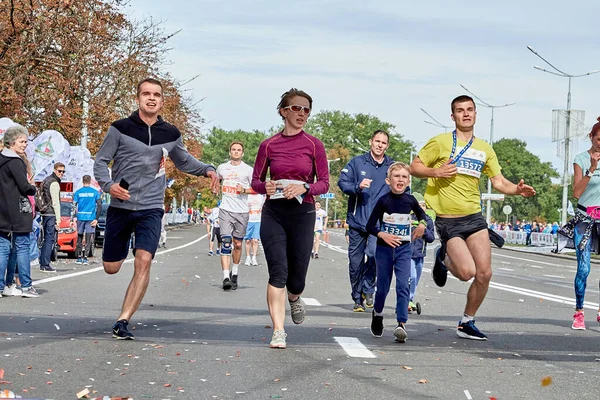 September 2019 Minsk Belarus Participants Children Run Marathon City Road — Stock Photo, Image
