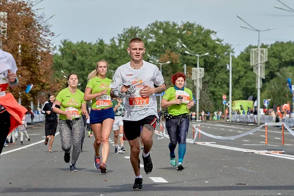 Setembro 2019 Minsk Belarus Uma Corrida Maratona Que Atletas Rápidos — Fotografia de Stock