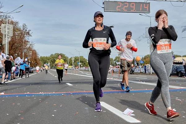 September 2019 Minsk Belarus Marathon Race Which Young Woman Covered — Fotografia de Stock