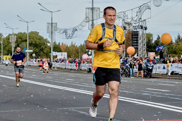 Setembro 2019 Minsk Belarus Uma Corrida Maratona Que Participante Ativo — Fotografia de Stock