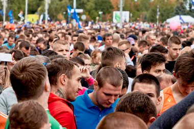 15 Eylül 2019 'da Minsk Belarus' ta maratona katılan pek çok katılımcı