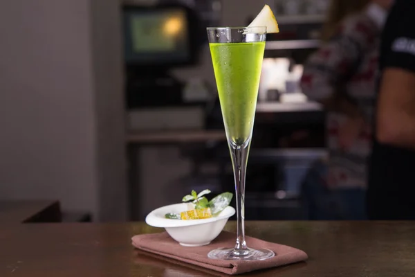 Zelené alkoholické koktejly — ストック写真