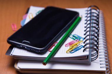 smartphote ofiste dizüstü