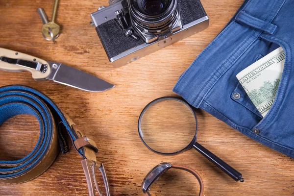 Kleidung und Accessoires für Männer — Stockfoto