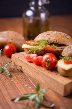 sandviç domates ile