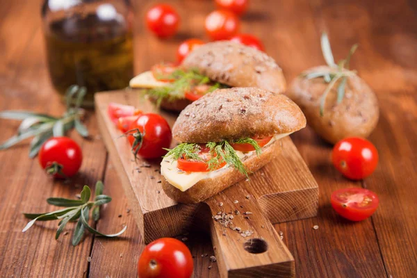 Sandwich con pomodoro — Foto Stock