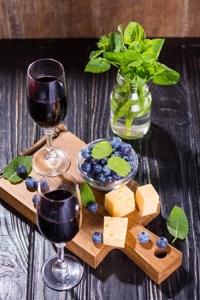 Виноград и продукты питания — стоковое фото