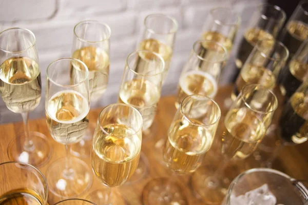 Champagne catering per gli ospiti — Foto Stock
