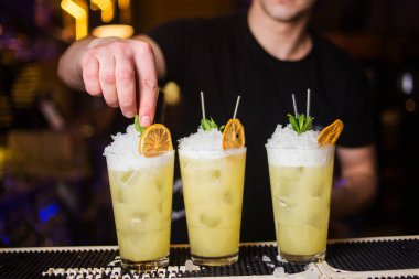 alkollü içki dökülen olduğunu