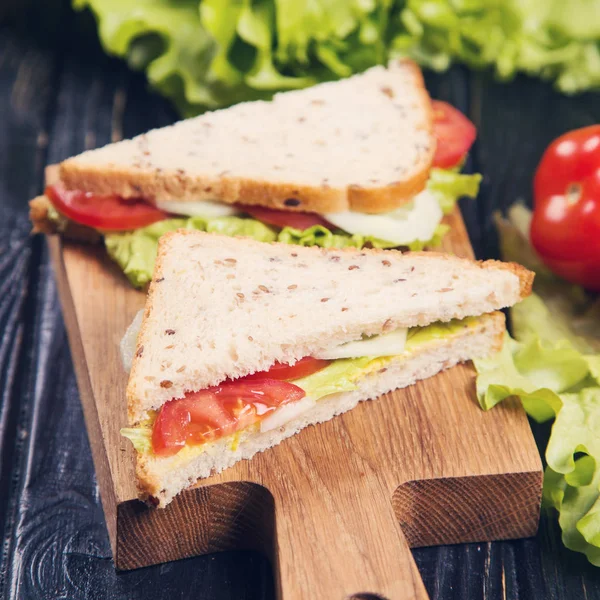 健康的なベジタリアンのサンドイッチ — ストック写真