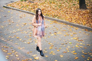 sonbahar Park şık kadın