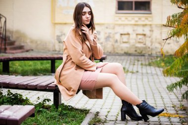 sonbahar Park şık kadın