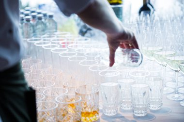 Yiyecek ve içecek olay misafirler için catering içinde