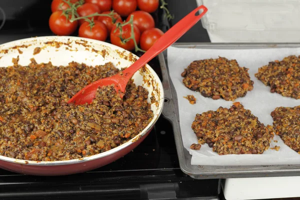 Ready to Be Baked Bean Burgers — Stock Photo, Image