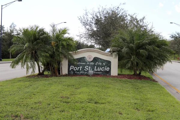 Port St Lucie, Florida Välkommen skylt — Stockfoto