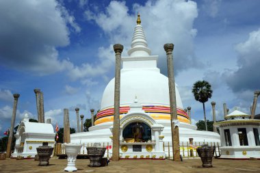 Thuparama Dagoba in Anuradhapura