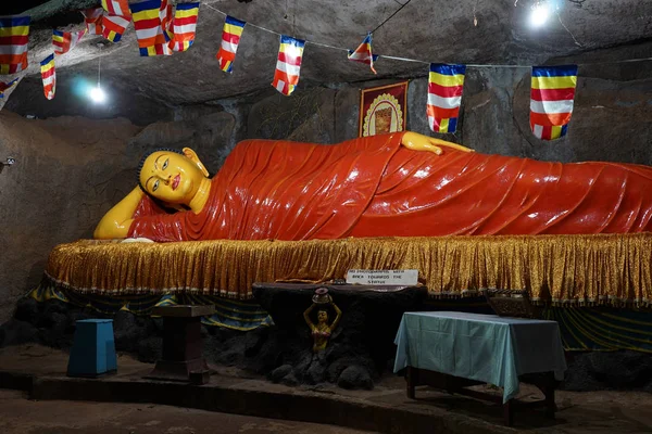 Wielki Budda w nocy — Zdjęcie stockowe